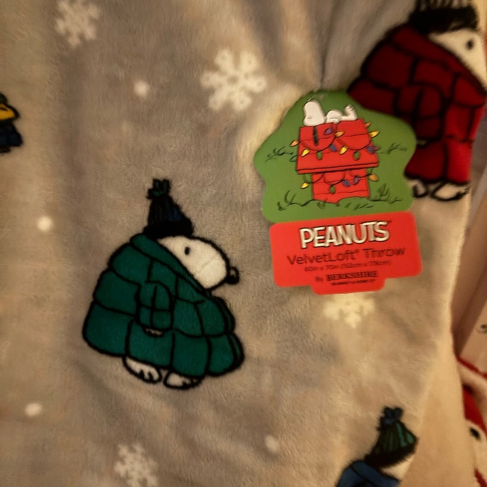 Snoopy standard throw blanket - Picture 2 of 3